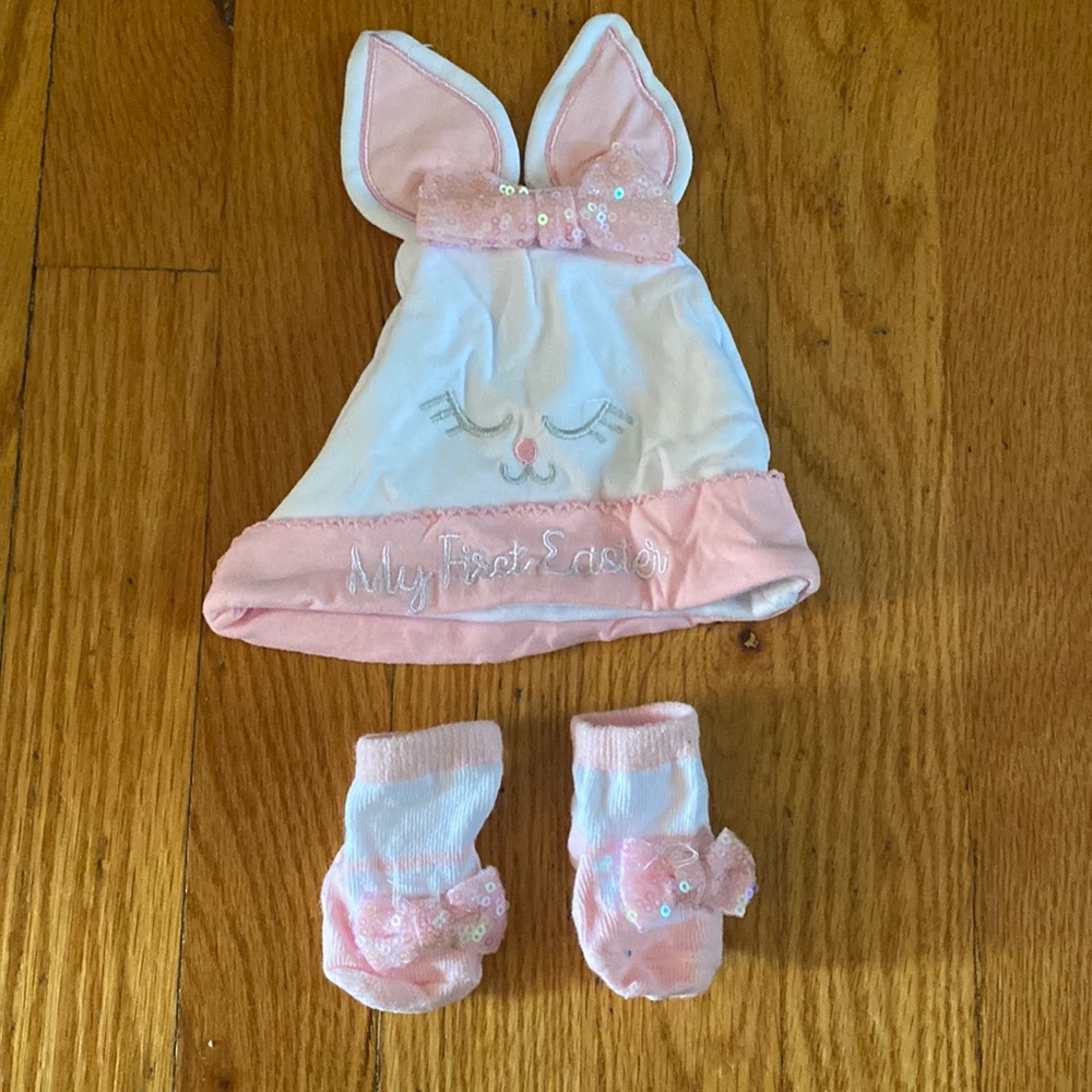 My first Easter Hat and booties